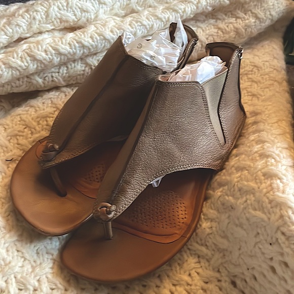Corso Como Taupe Tan Leather Sandal size 6 - Picture 2 of 13